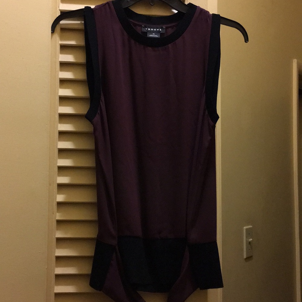Trouvé Ladies sleeveless top